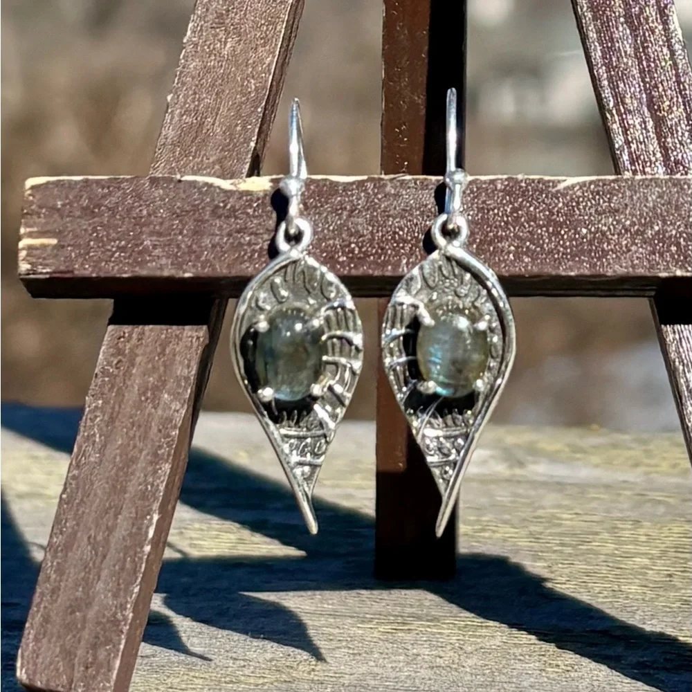Labradorite Earrings - Picture 10 of 14